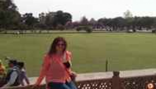 visit the main attraction of the Agra city