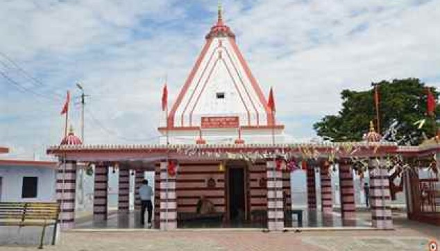 famous temples and Dhanaulti in Uttarakhand