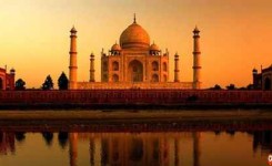 Taj Mahal Tour From Bangalore