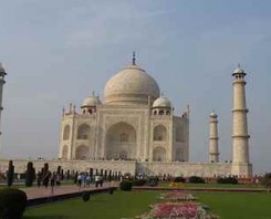 Know more about the Mughal Empire - Taj Mahal
