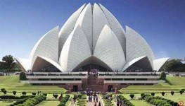 Private Delhi City tour visiting India Gate Red fort Lotus Temple with Lunch