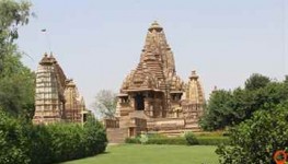 2 Days Private Temples Tour of Khajuraho with Museum and Show