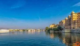 Private Full Day Udaipur tour with Boat ride and Lunch