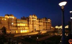 Private Udaipur and Ranakpur Tour with Accommodation