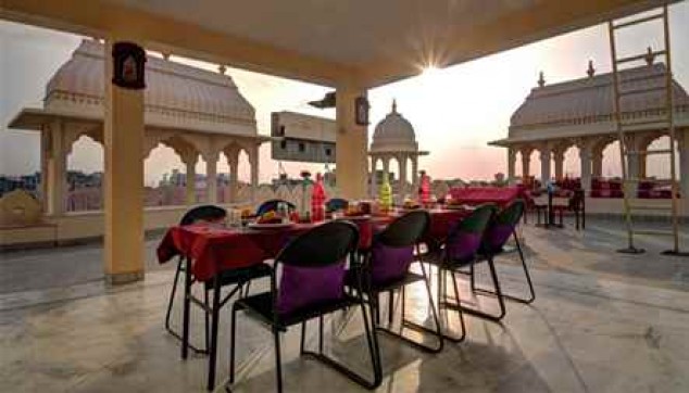 Candle Light Dinner In Jaipur