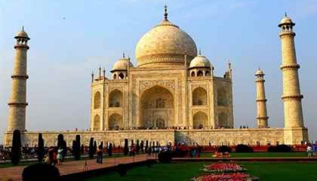Mughal marvels like Taj Mahal