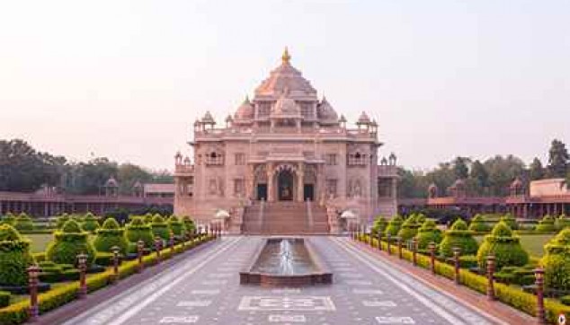 Ahmedabad City Tour With Akshardham Temple