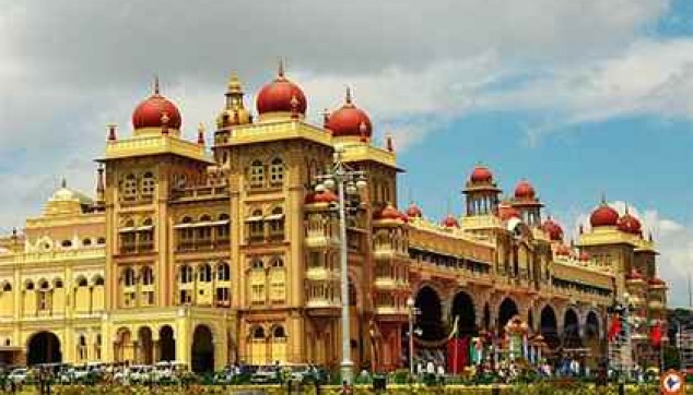 Bangalore Mysore day Excursion with Lunch and Private Transfer