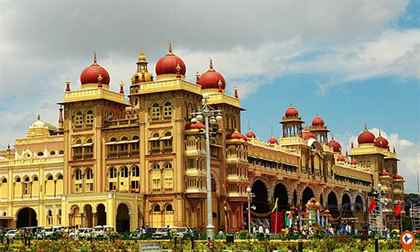 Bangalore Mysore day Excursion with Lunch and Private Transfer